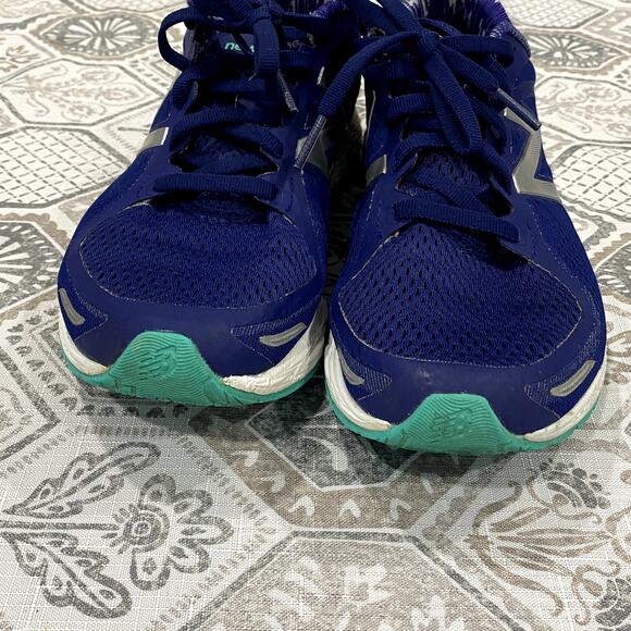 New Balance Blue Women's Sneakers - Picture 3 of 8